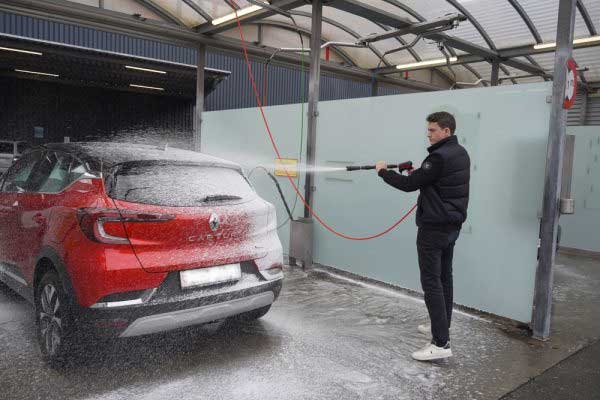 Autowäsche im Sihltal / Adliswil. Neu mit Superschaum